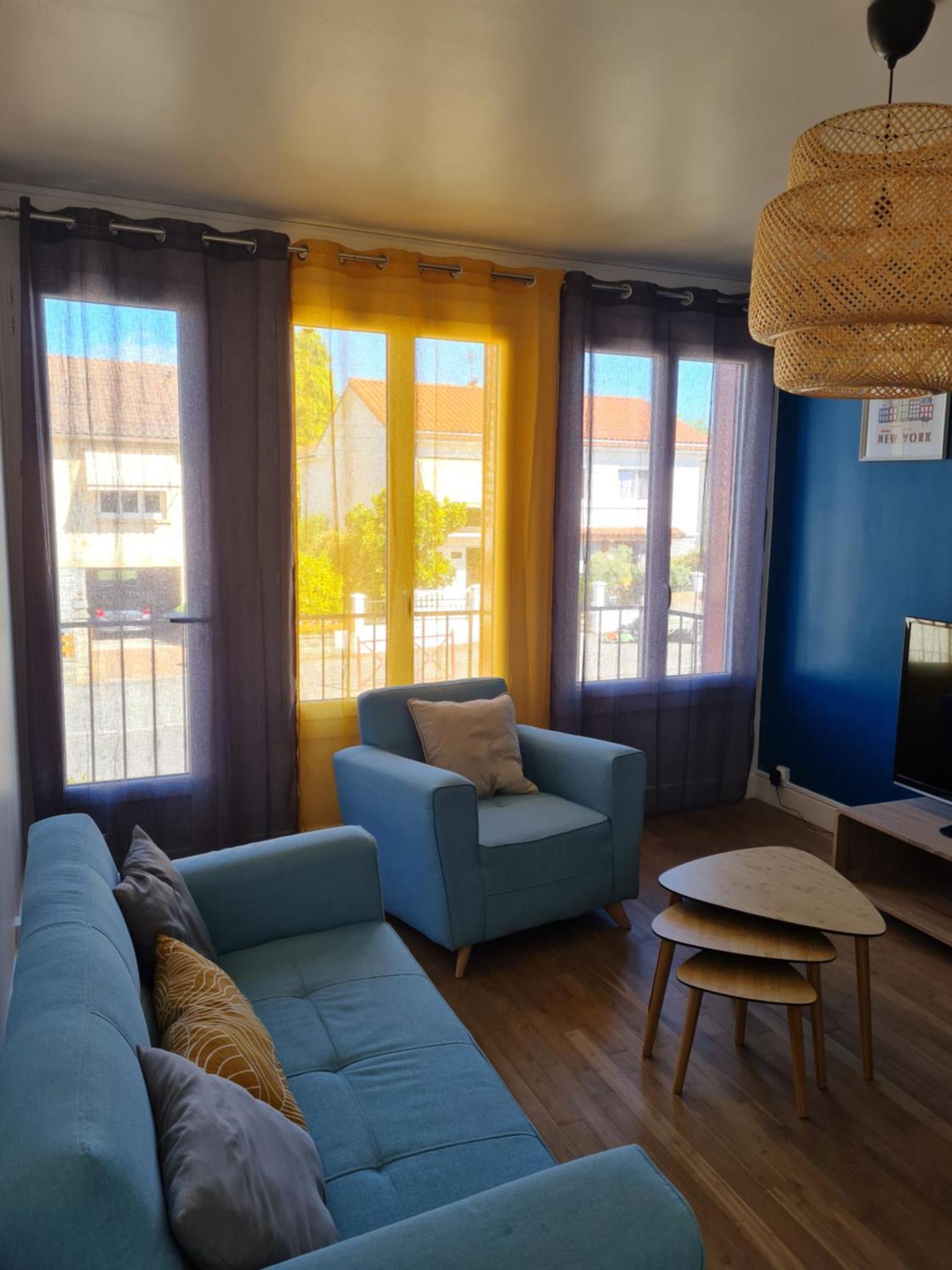 Logement Cosy Au Coeur D'Oradour Exterior photo